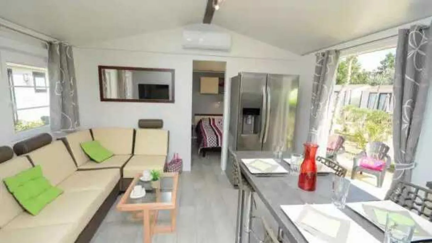 Campsite Camping 4 Etoiles - Parc Aquatique - Eebadh Grimaud France